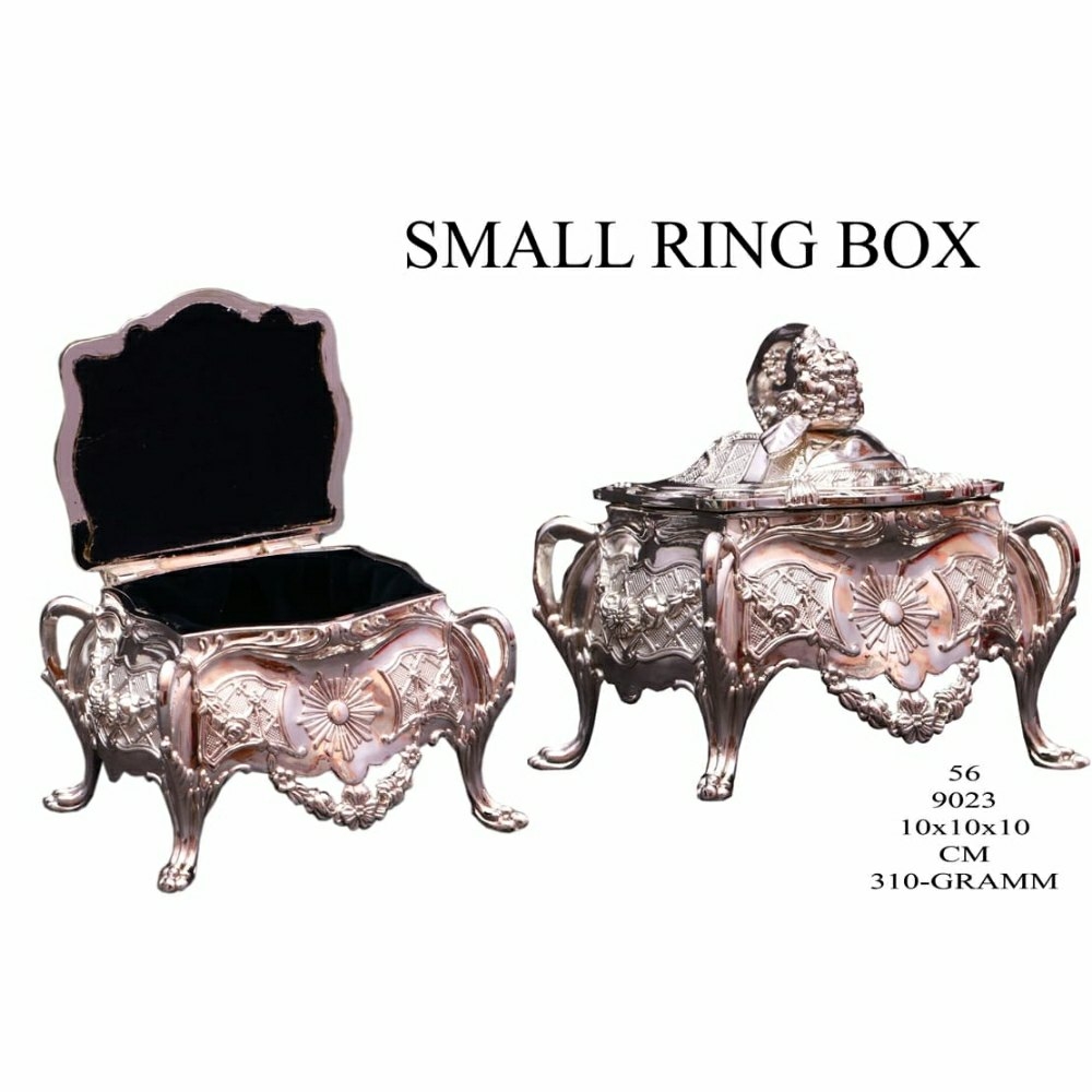 Small ring silver box