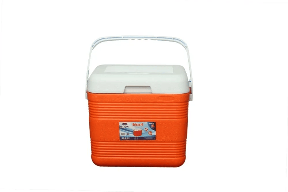 Cosmoplast UAE Plastics Ice box 10, Capacity: 10.20 Ltr